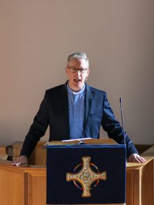 Rev Peter Nimmo Deliver a Sermon in the Pulpit
